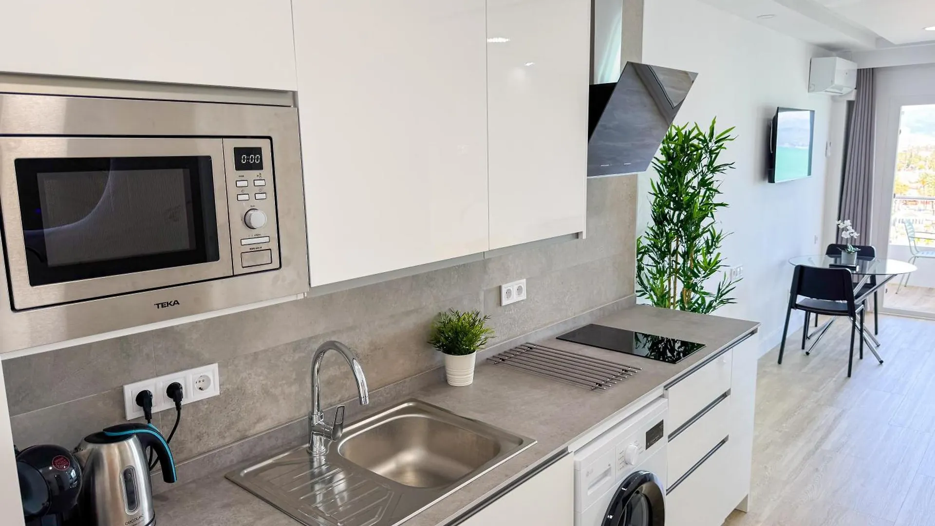 Spectacular Sea Views Torremolinos Apartment