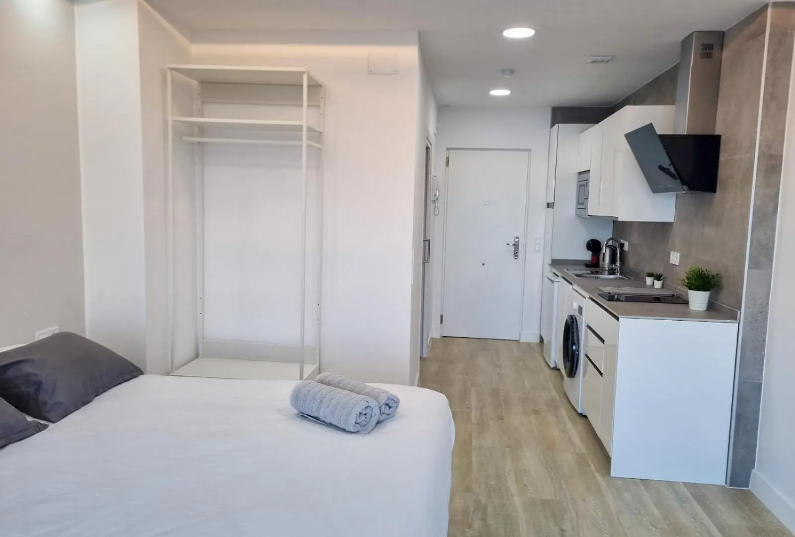 Spectacular Sea Views Torremolinos Apartment